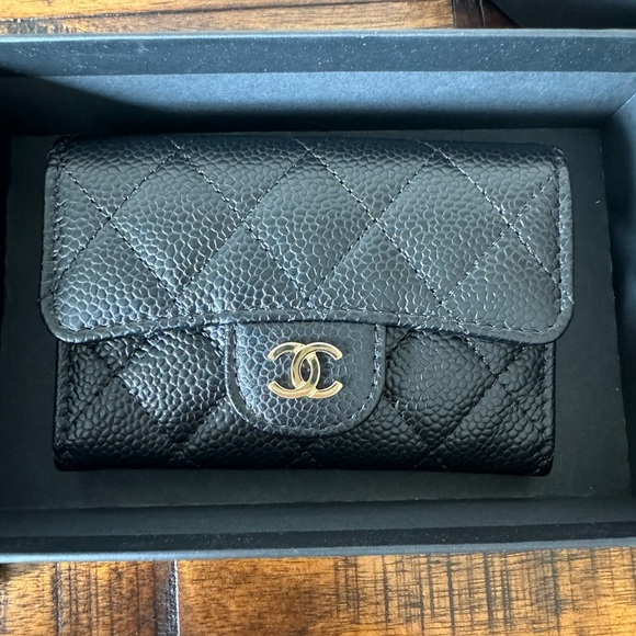 CHANEL CLASSIC CARD HOLDER WALLET BLACK CAVIAR GOLD HARDWARE NEW - Picture 4 of 10